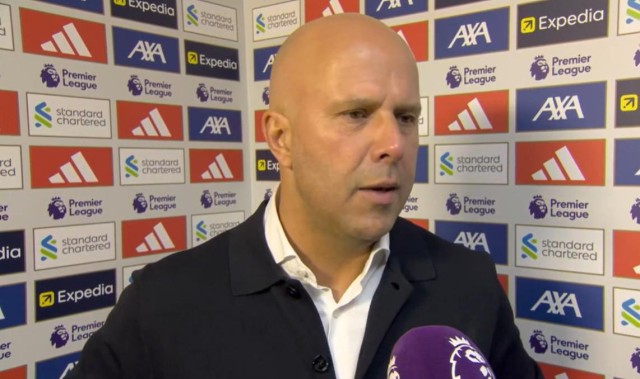 斯洛特：枪手拿到9个角球但我们防得很好；我们阵容已经很强